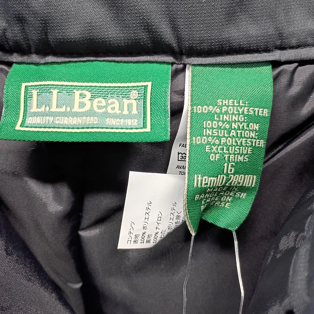 Gray and Black Pants with Water-Resistant Material and Reinforced Design
